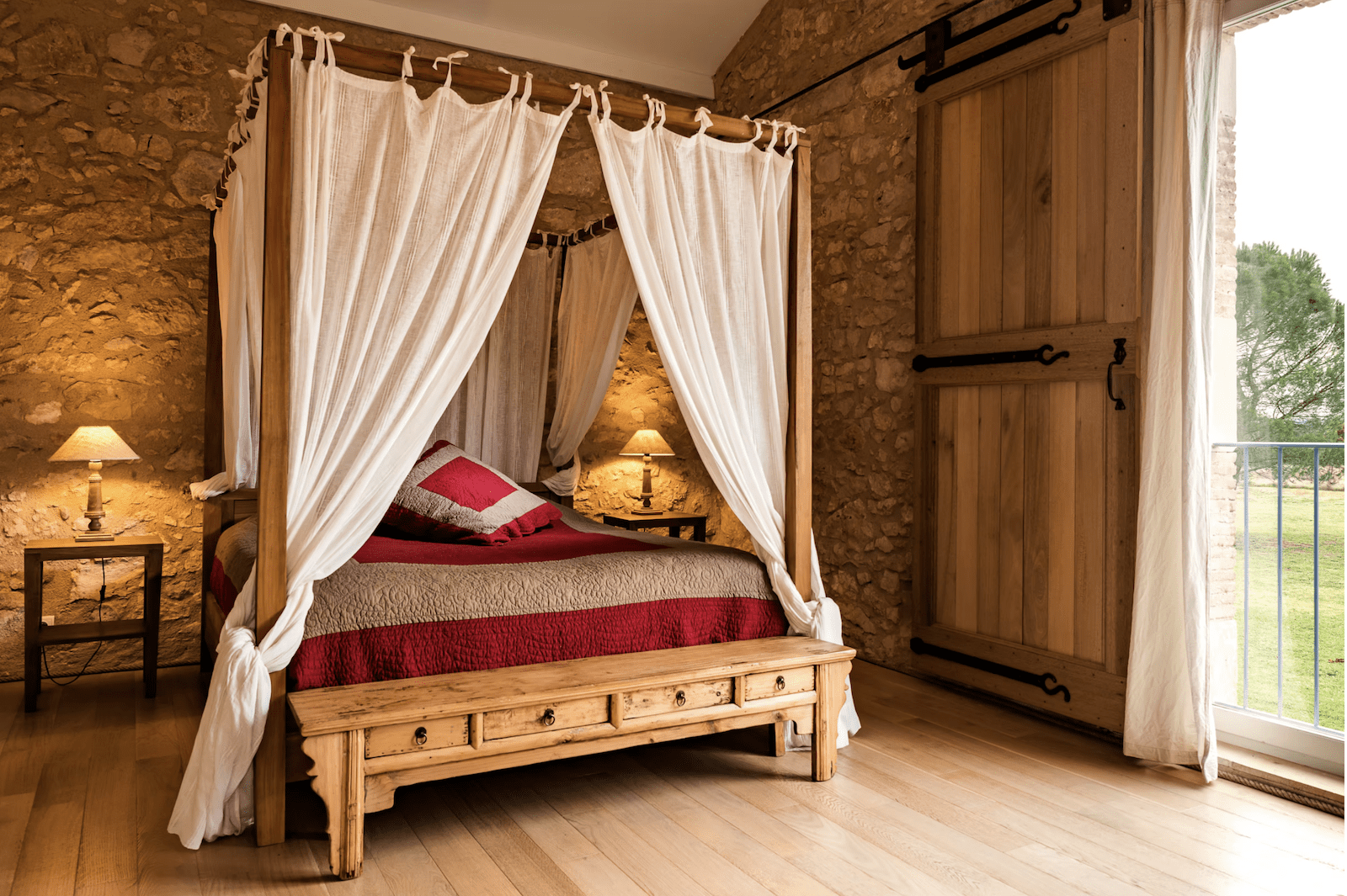 Gîte et chambre d'hôtes aux Arches Pierdalin à Damiatte, dans le Tarn, près de Toulouse